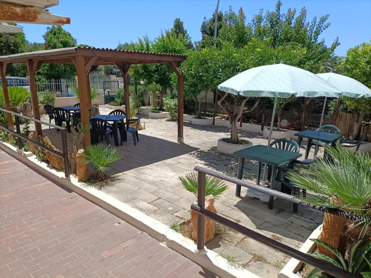 Mony'S Island B&B Alghero Exterior foto